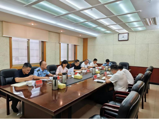郴州市召开露天焚烧管控不力警示约谈会131.png 郴州市召开露天焚烧管控不力警示约谈会131.png