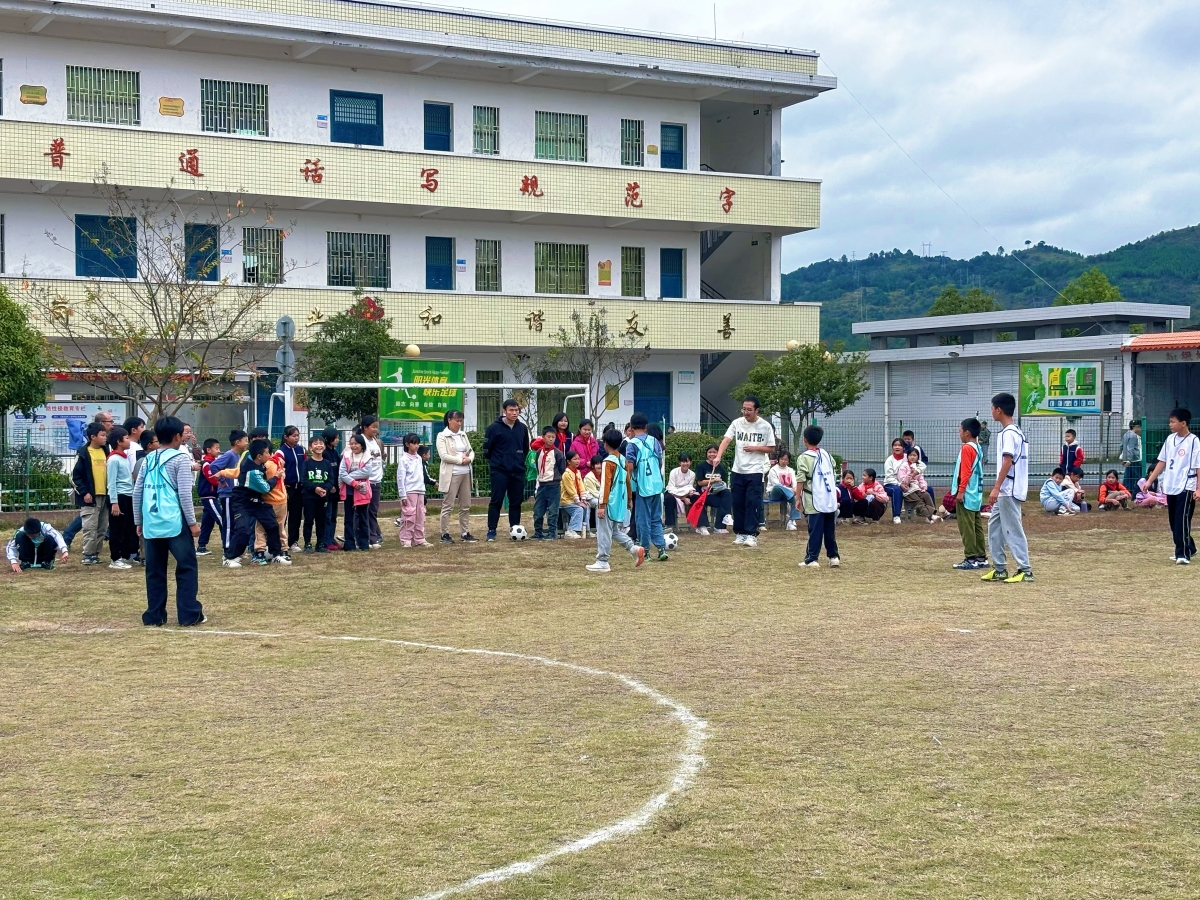 微信图片_20251119172500_1327_317_副本.jpg 微信图片_20251119172500_1327_317_副本.jpg