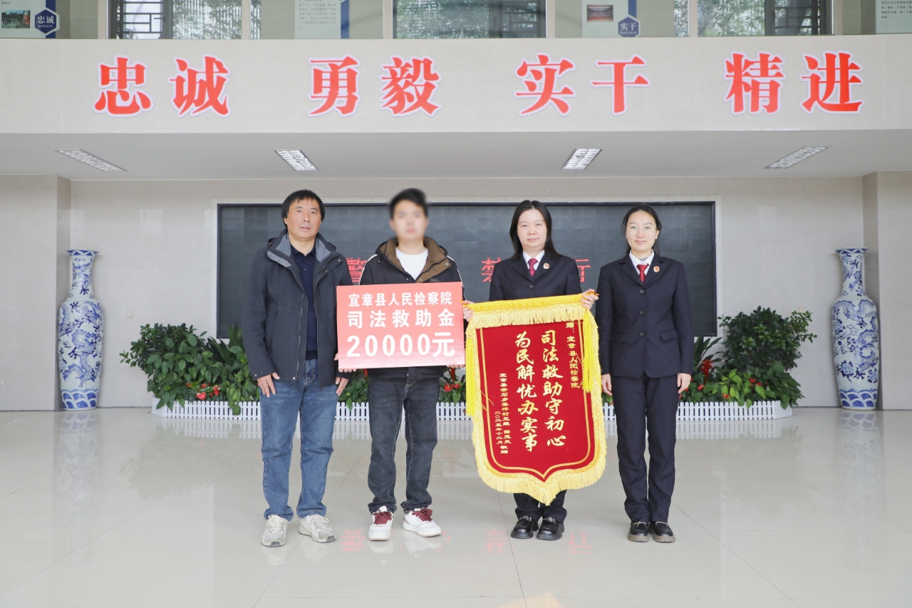 1e5b325300d13f7b7781b1dba21911aa.jpg 1e5b325300d13f7b7781b1dba21911aa.jpg