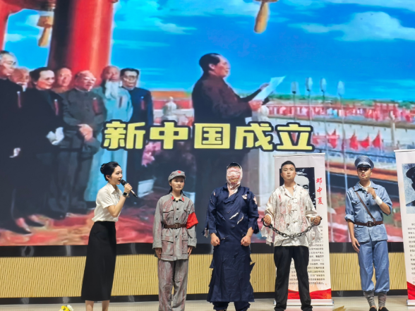 红心向党忆先烈 情景演绎传薪火 | 宜章选调生原创红色情景剧亮相市委党校主题晚会