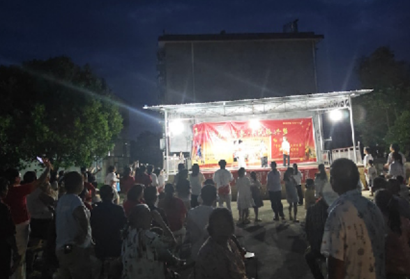“村晚”搭台 群众唱戏 | 长村乡三方联动唱响乡村文化新活力