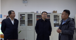 张润槐调研县老年大学选址工作