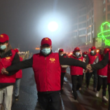 志愿之光照亮“宜章夜故事”巡游之路