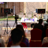 【打好高质量“发展六仗”】宜章《政务直播》进企业 聚焦不动产登记办理