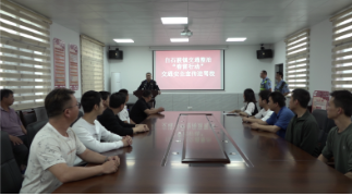 【交通“顽瘴痼疾”整治】白石渡镇：交通宣传进驾校    一问一答话安全