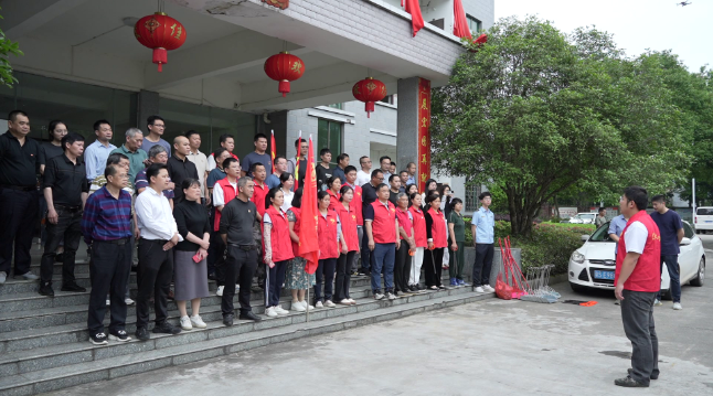 【打好高质量“发展六仗”·旅发进行时】赤石乡开展沿街环境大清理 共建整洁美丽乡村