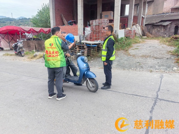 eb7858b14a15cc083475dbc9a2b88fc8_副本.jpg eb7858b14a15cc083475dbc9a2b88fc8_副本.jpg