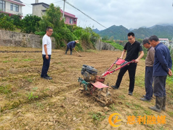 027adfdea2637b54d105230a02ca56c5_副本.jpg 027adfdea2637b54d105230a02ca56c5_副本.jpg