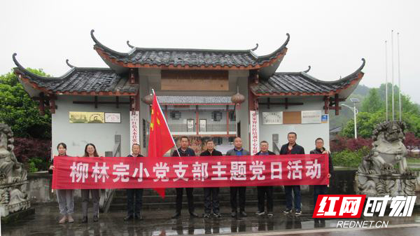 11111549.jpg 11111549.jpg