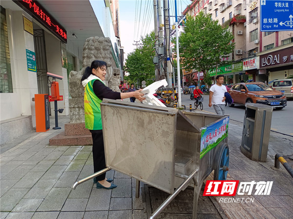 b6d4e4596909aabe82e2f4bab24cf17.jpg
