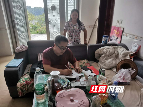 脱贫攻坚_副本慈利.jpg