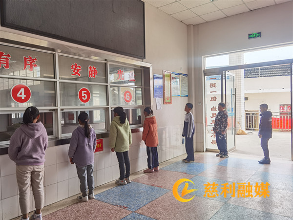 疫情防控1_慈利.jpg 疫情防控1_慈利.jpg