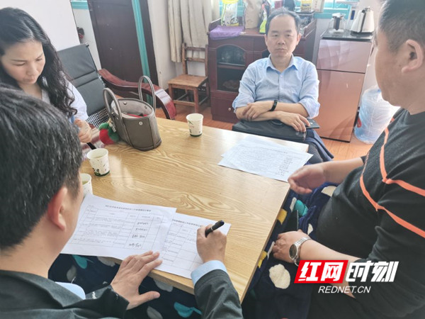 校园安全_副本.jpg