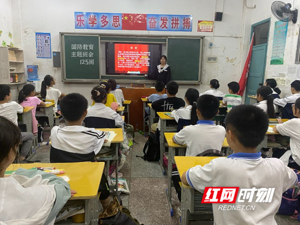国防教育_副本.jpg