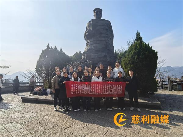 bdbb283ba02792296591c061092eae67.jpg bdbb283ba02792296591c061092eae67.jpg