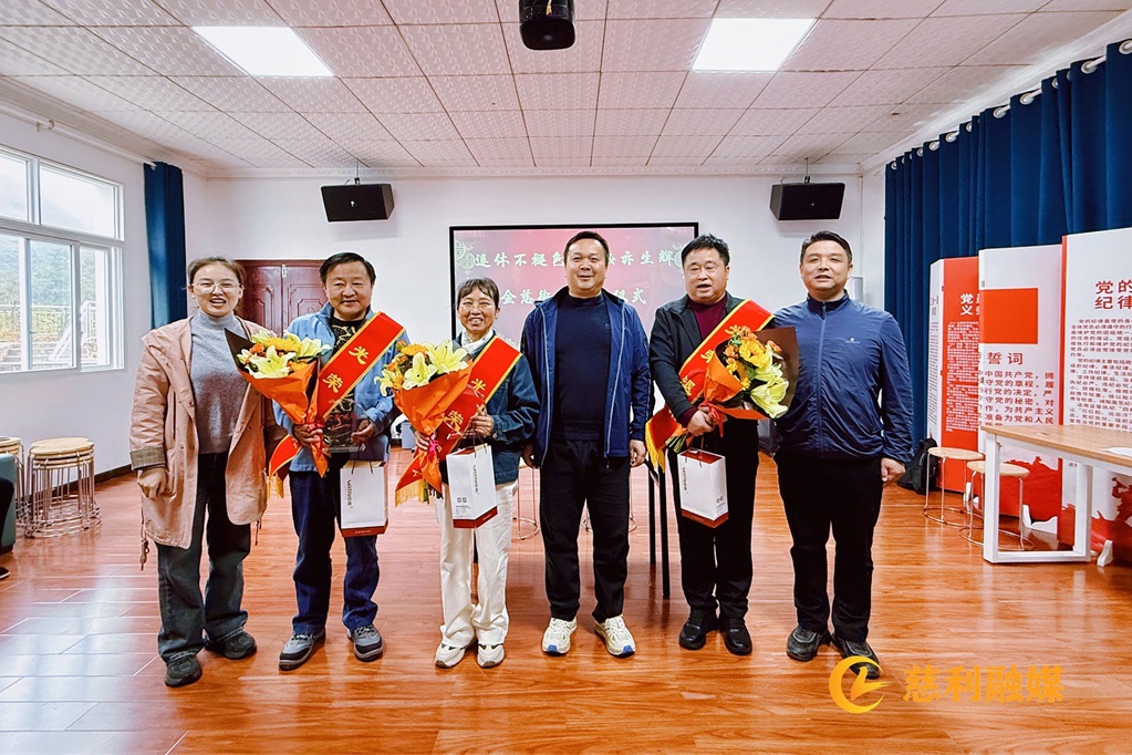 b22164a9af74f0d25ce80ca17ed6a7e.jpg b22164a9af74f0d25ce80ca17ed6a7e.jpg