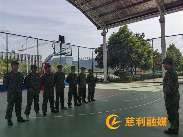 27b69b1252c76670596217b577b76ab_副本.jpg