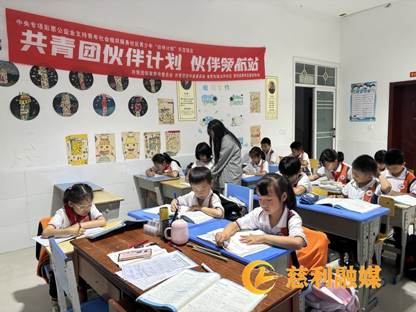 700d6bb55ba0fff567729cb591fa4b9_副本.jpg