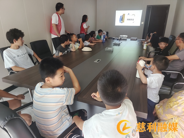 8d059161ecf03dcf1749acce5e028b2_副本.jpg