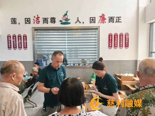 药品.jpg 药品.jpg