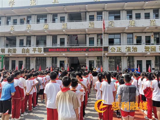 b1c8b57a7fea63cc9159bfa71ec614a.jpg