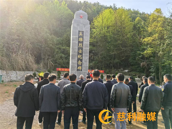 微信图片_20250402195103_副本.jpg