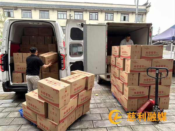 24e6834ca482ebf1c012261fdd22b0e8_副本.jpg 24e6834ca482ebf1c012261fdd22b0e8_副本.jpg