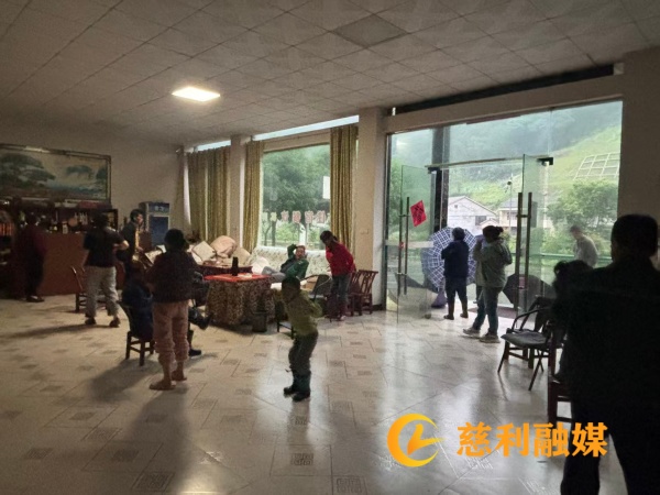 a08c2476baf845c2bdc53957f599d337_副本.jpg