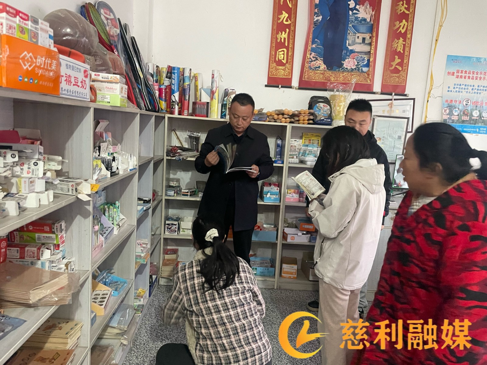 7abe2e020e1820401b93a2bf80d183a4(1).jpg 7abe2e020e1820401b93a2bf80d183a4(1).jpg