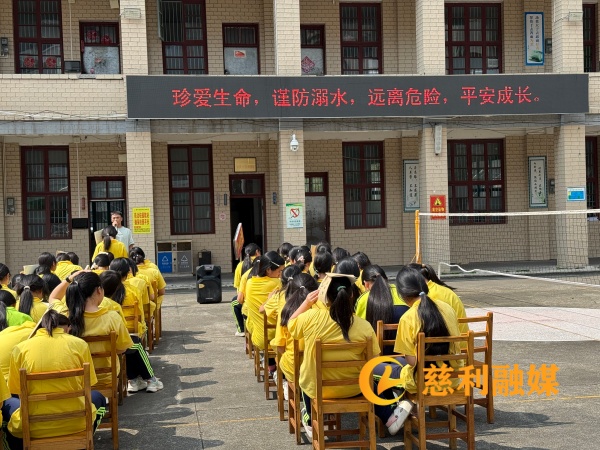 9f010c34-5e80-4c7b-885e-9f38f6c302e3_副本.jpg