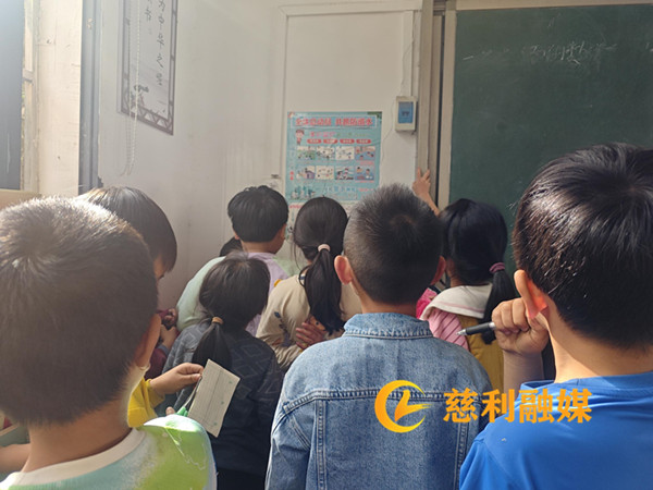 31b97fcc948b35d7022ed047796fab8f_compress_副本.jpg