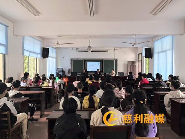 21722ed1420f9324f05dd7712e6177b0_compress_副本.jpg