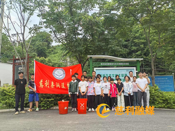 b959b116-d0e8-44e5-8257-b978bebcd232_副本.jpg