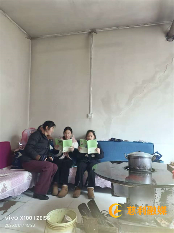 322e943a4bfcd4ea6330ecda1d4445c.jpg