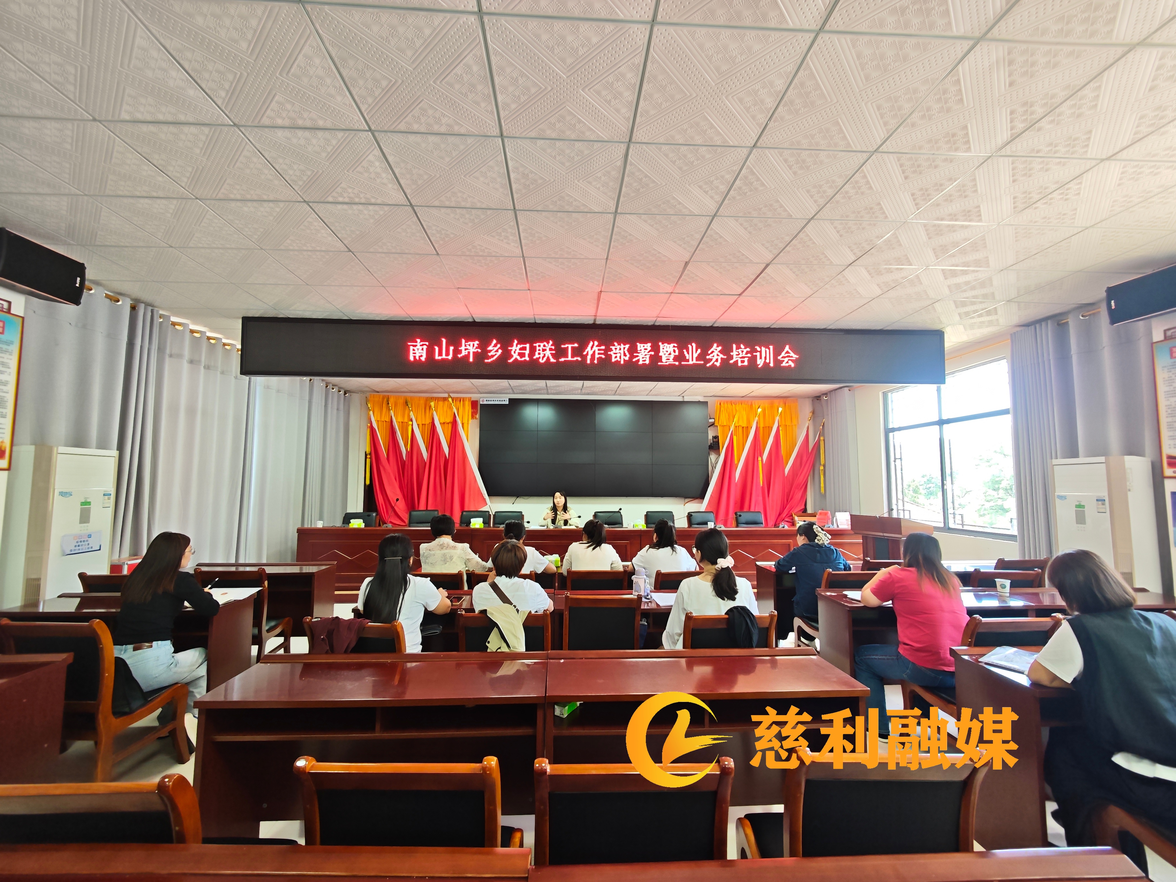 7fe7e854389c04c6c799ed97c4942b23.jpg 7fe7e854389c04c6c799ed97c4942b23.jpg