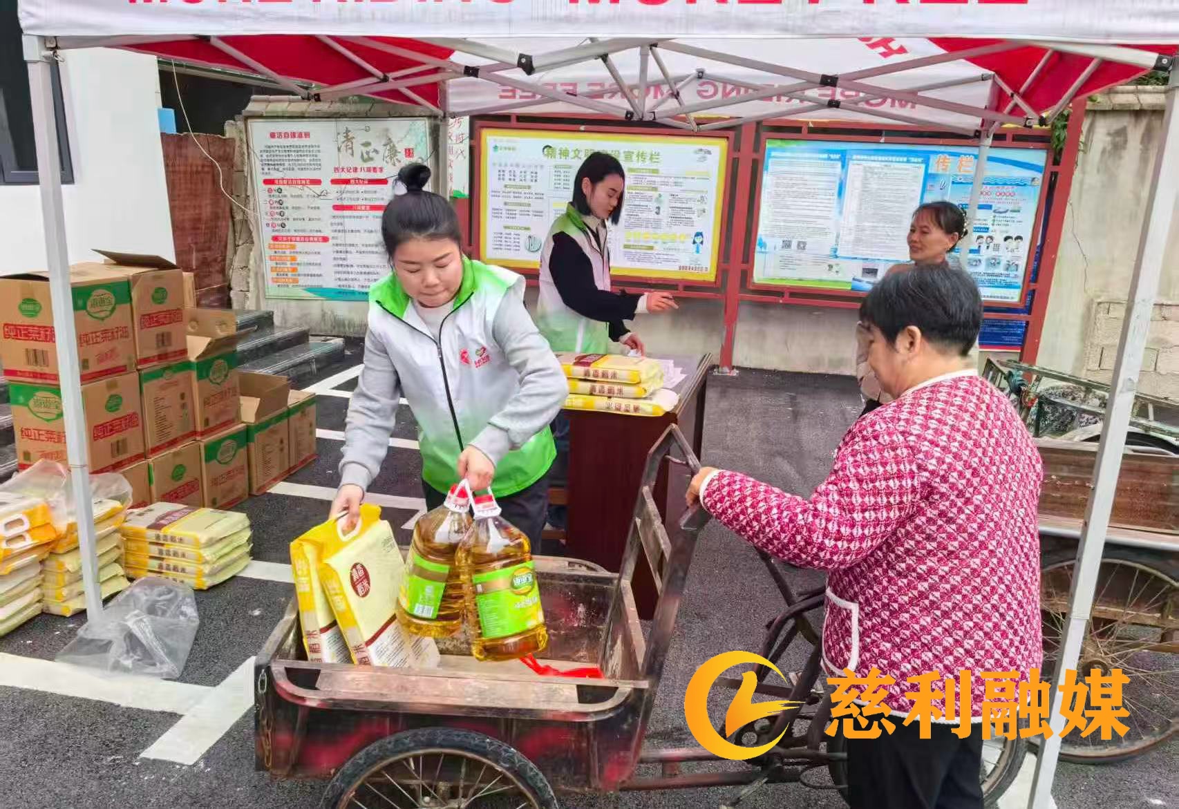 ddb3767587ebc0555c5e27a3d7a63319.jpg ddb3767587ebc0555c5e27a3d7a63319.jpg