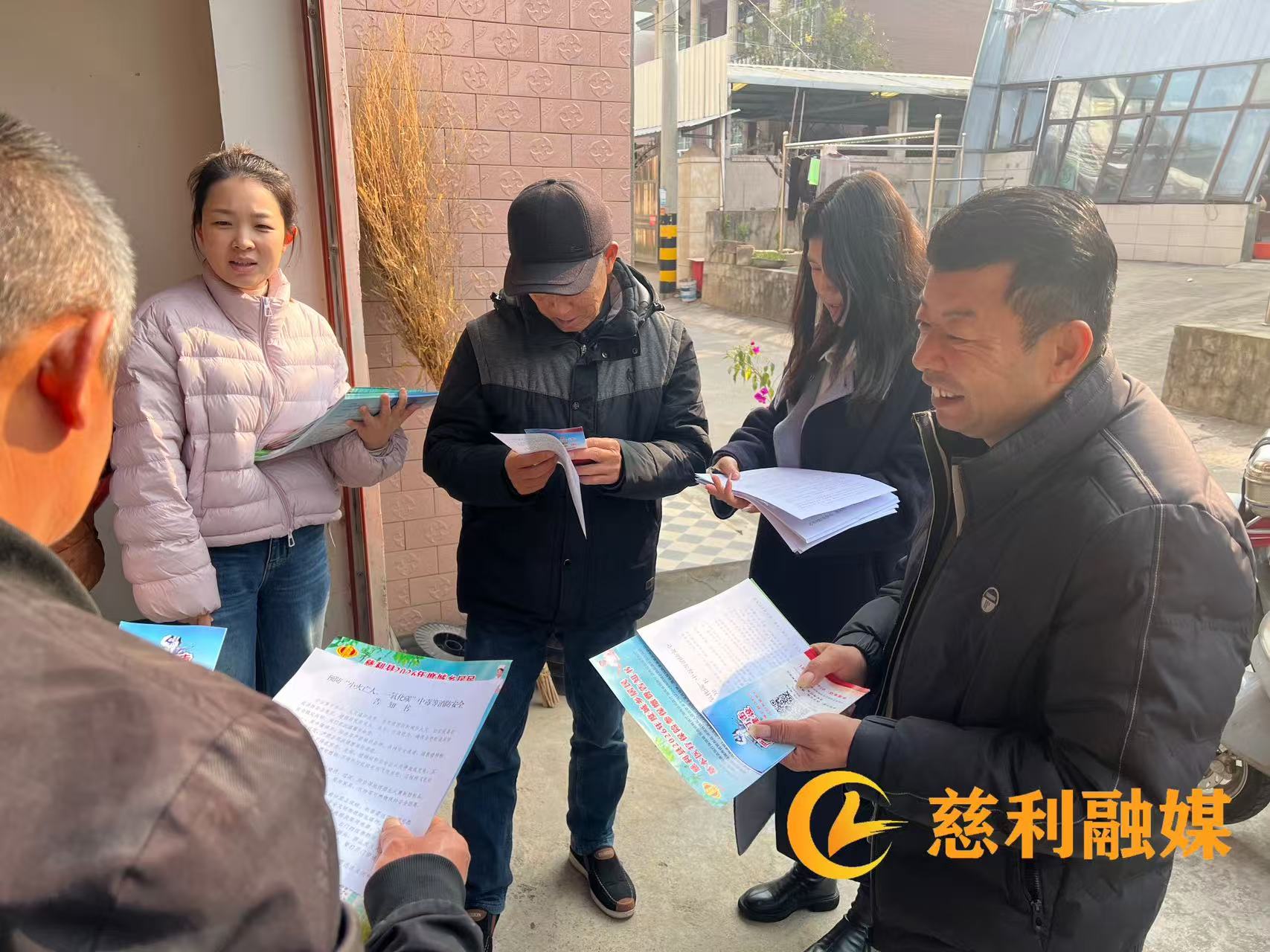 a2b57af396447c64213fcbf53078f728.jpg a2b57af396447c64213fcbf53078f728.jpg