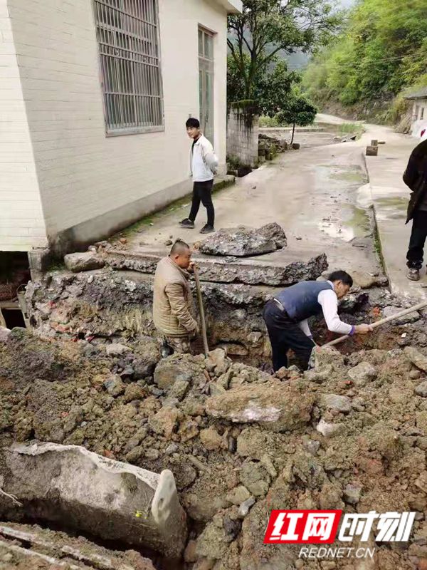 cd4ee98fbcc5d8bc81192a3415f7c99.jpg cd4ee98fbcc5d8bc81192a3415f7c99.jpg