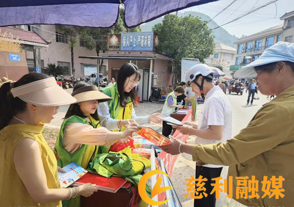 新闻与_副本.jpg