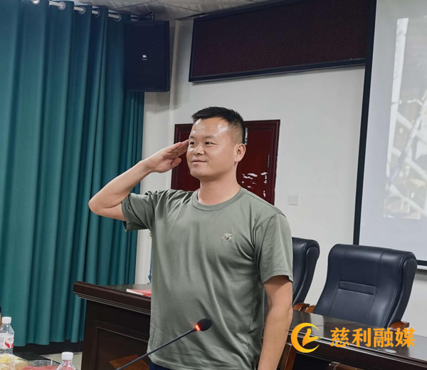 东岳1_副本.jpg