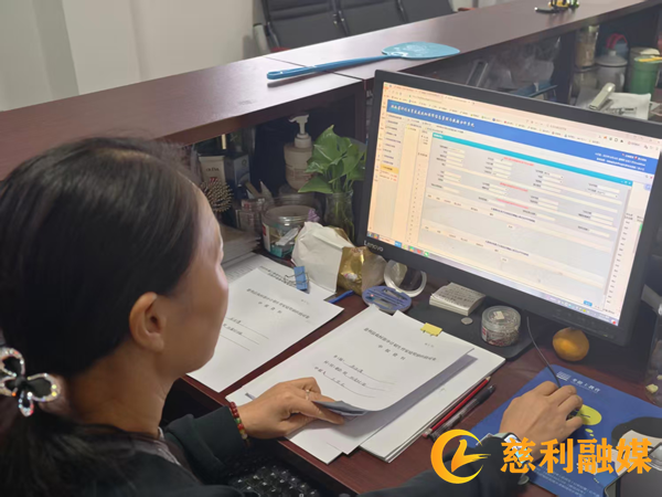 岩泊渡镇:精准核实奖扶政策 贴心服务温暖民心2_慈利.png 岩泊渡镇:精准核实奖扶政策 贴心服务温暖民心2_慈利.png