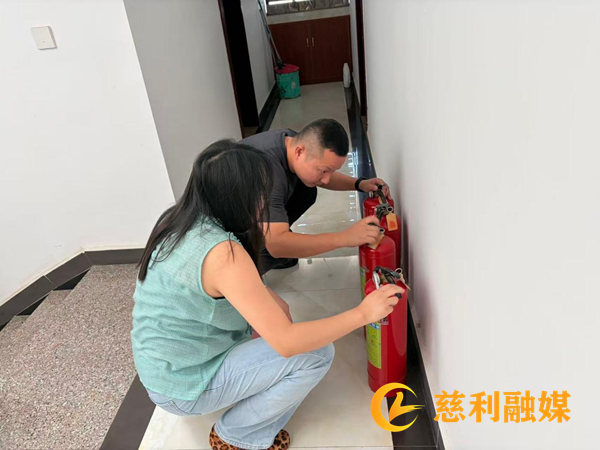 岩泊渡镇开展重点场所月度安全生产检查2_慈利.png 岩泊渡镇开展重点场所月度安全生产检查2_慈利.png