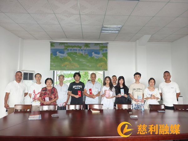 图片1_副本1.jpg 图片1_副本1.jpg