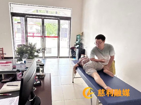 推拿 (1).jpg 推拿 (1).jpg