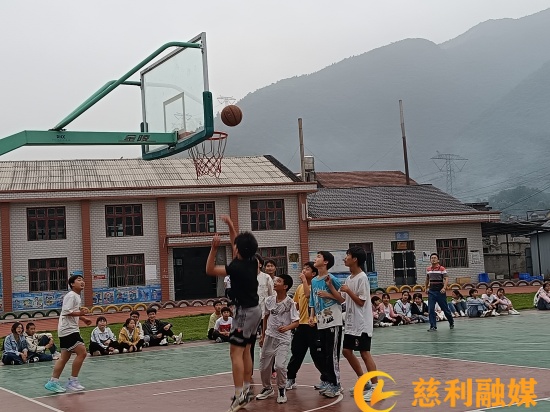 篮球1_副本.jpg