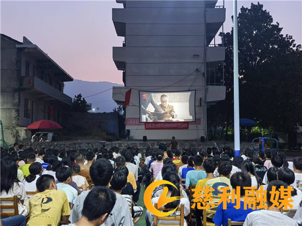 714d22b147246372fcc2fbcbdb998043.jpg 714d22b147246372fcc2fbcbdb998043.jpg