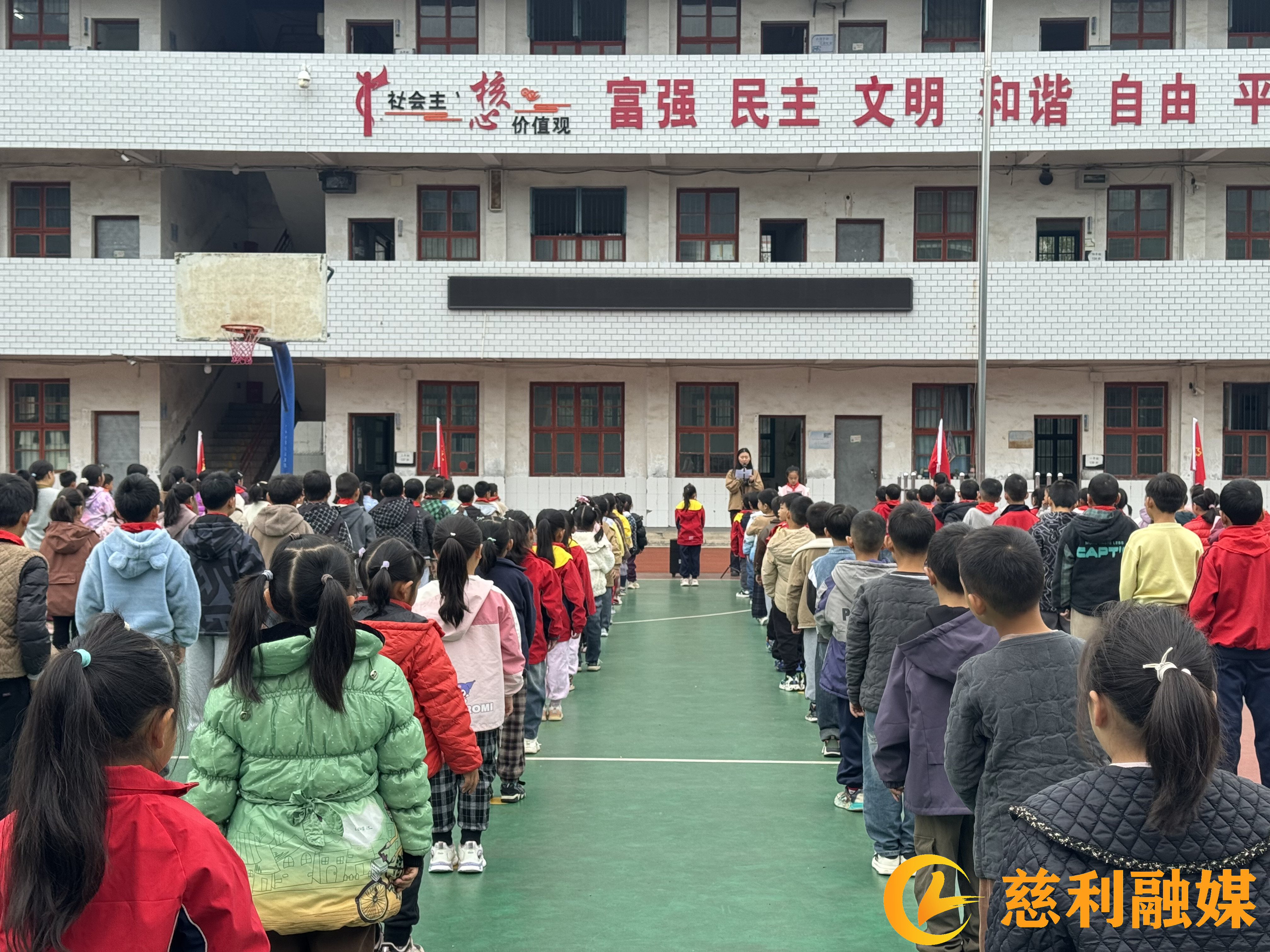 2963813fd7b8b4b8a4df28667be19e8.jpg 2963813fd7b8b4b8a4df28667be19e8.jpg