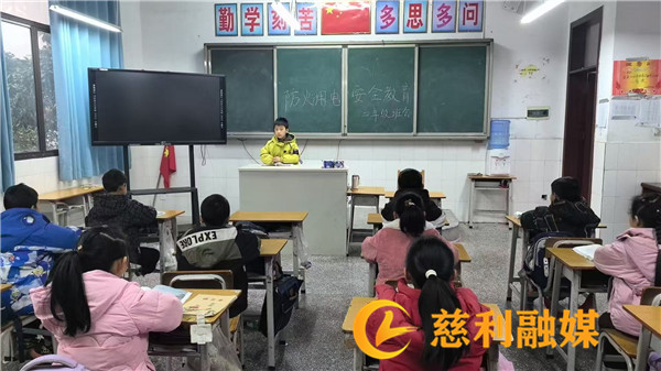 84e5b0d6e821967e1829cd06ce23ffe1.jpg 84e5b0d6e821967e1829cd06ce23ffe1.jpg