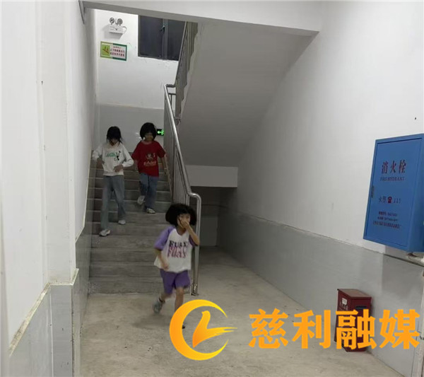 fe2afad6d213d82782712dbae9a63fdd.jpg