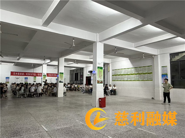 3cbf3d6aaf4c675ae7ad92d745bd8994.jpg
